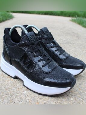 Michael Kors Muse Glitter Chain-Mesh Trainer Sz 8.5